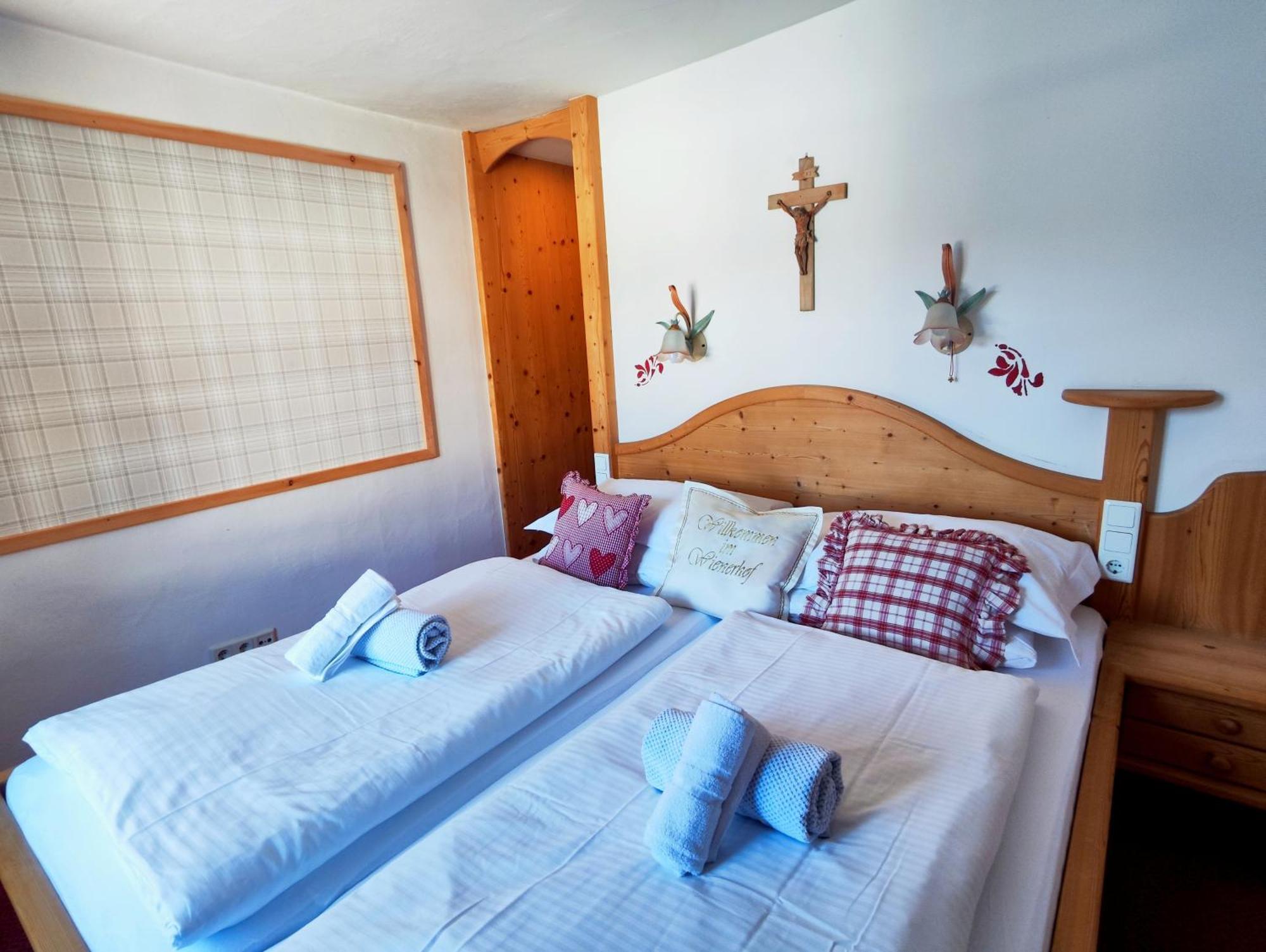B&B Wienerhof Тринц Екстериор снимка