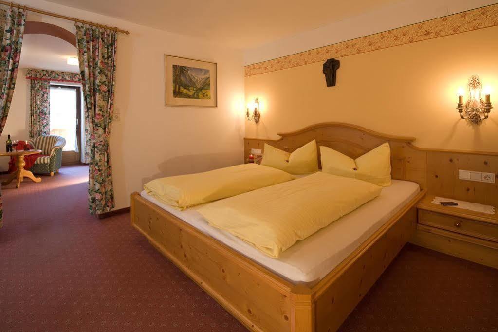 B&B Wienerhof Тринц Екстериор снимка