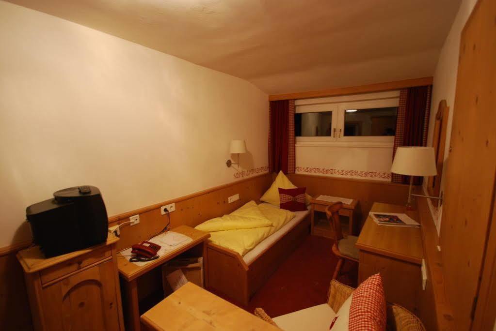 B&B Wienerhof Тринц Екстериор снимка